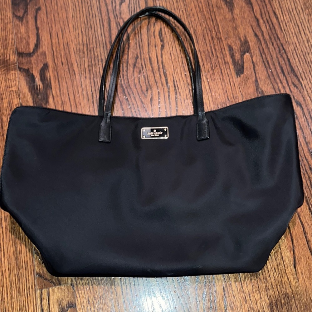 Kate Spade Tote - Picture 2 of 9